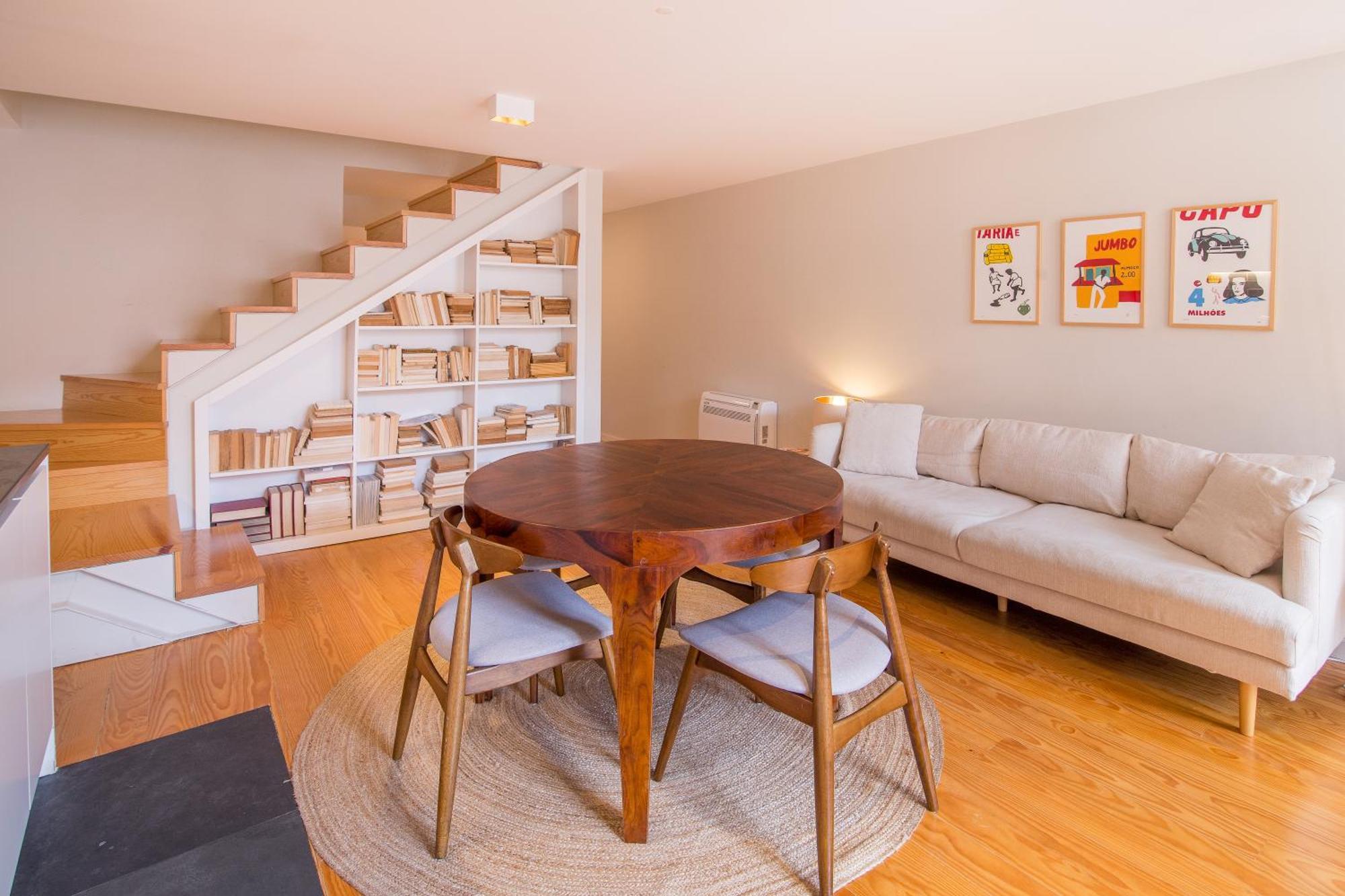 Apartament Almada 151